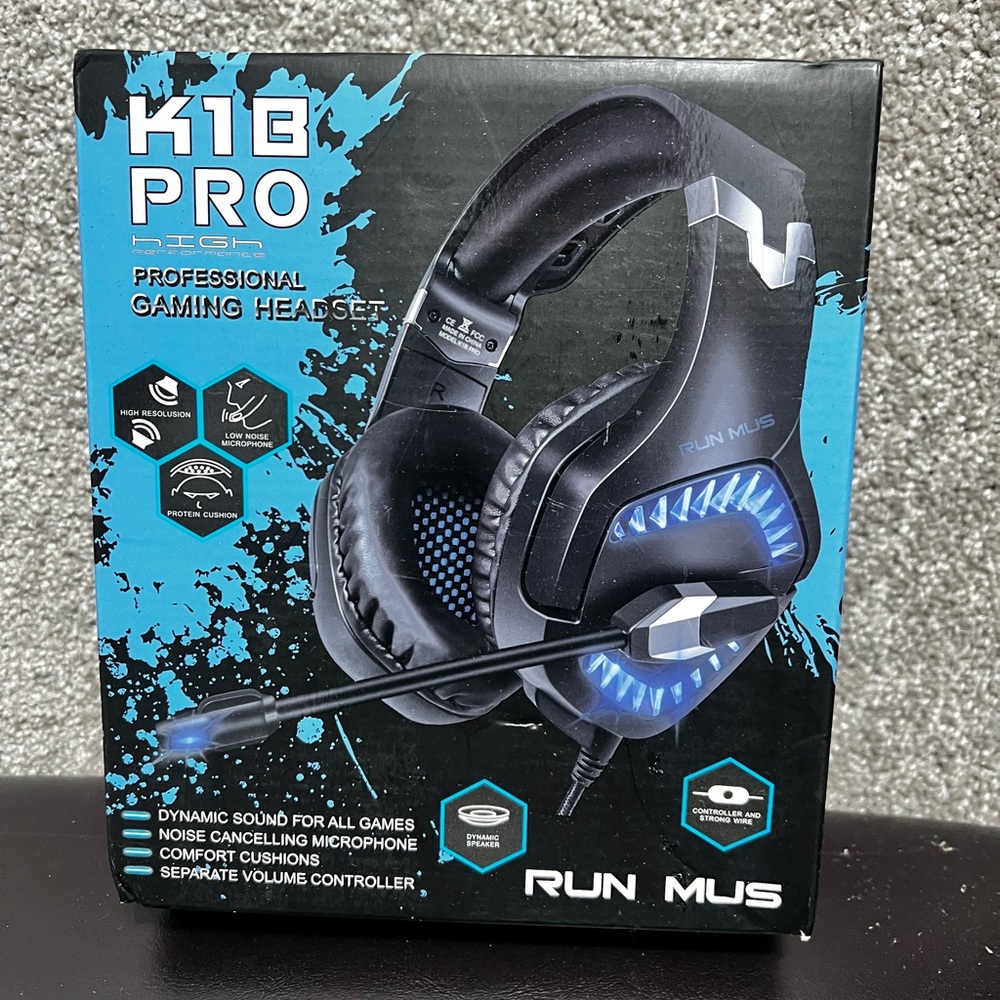Runmus K1b Gaming Headset Professional High Performance XBox One New In Box